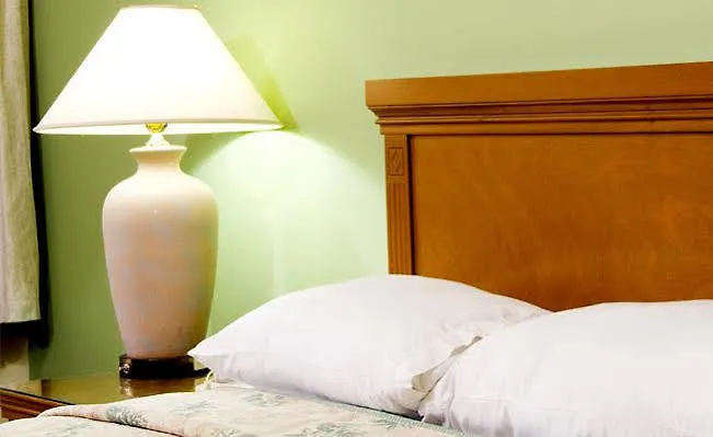 Saint Germain Hotel *